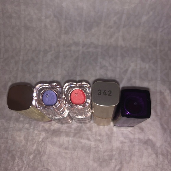 Brand new lipsticks - Picture 3 of 3